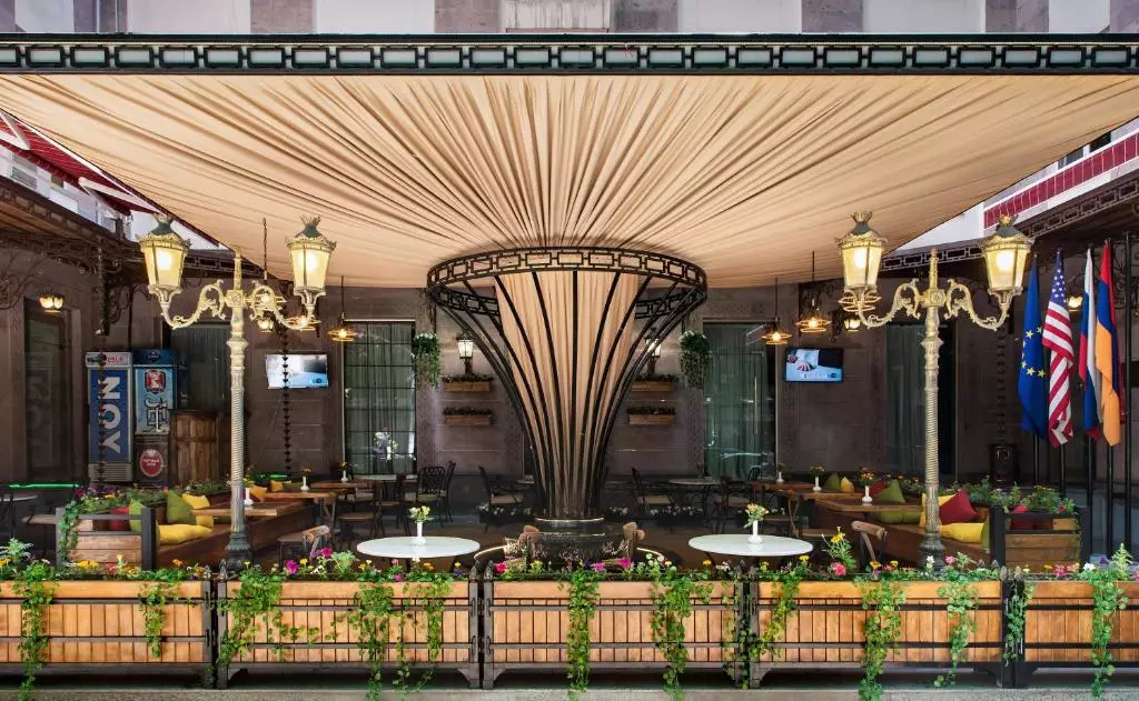 Central Hotel Yerevan